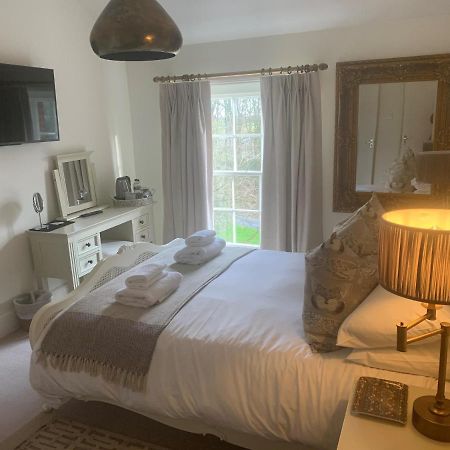 נורת' וולסהאם Scarborough Hill Country Inn מראה חיצוני תמונה